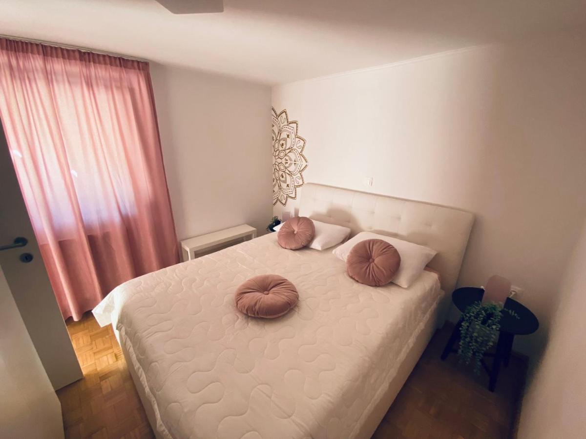 Apartma Kamnitnk Шкофья-Лока Экстерьер фото